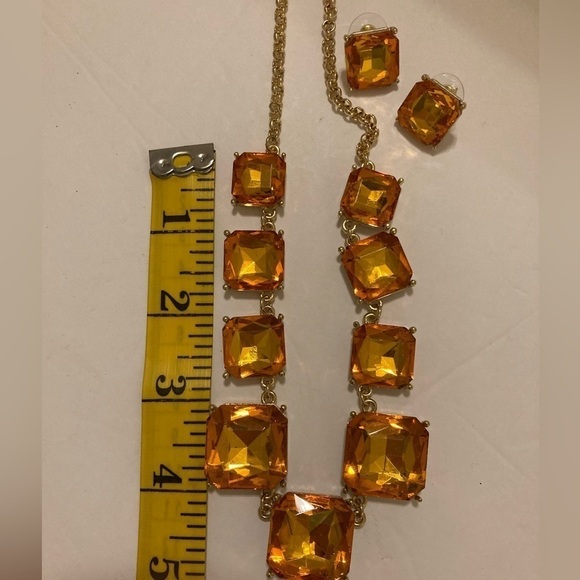 VINTAGE STUNNING orange topaz color necklace and earring set.​​ - Picture 11 of 16